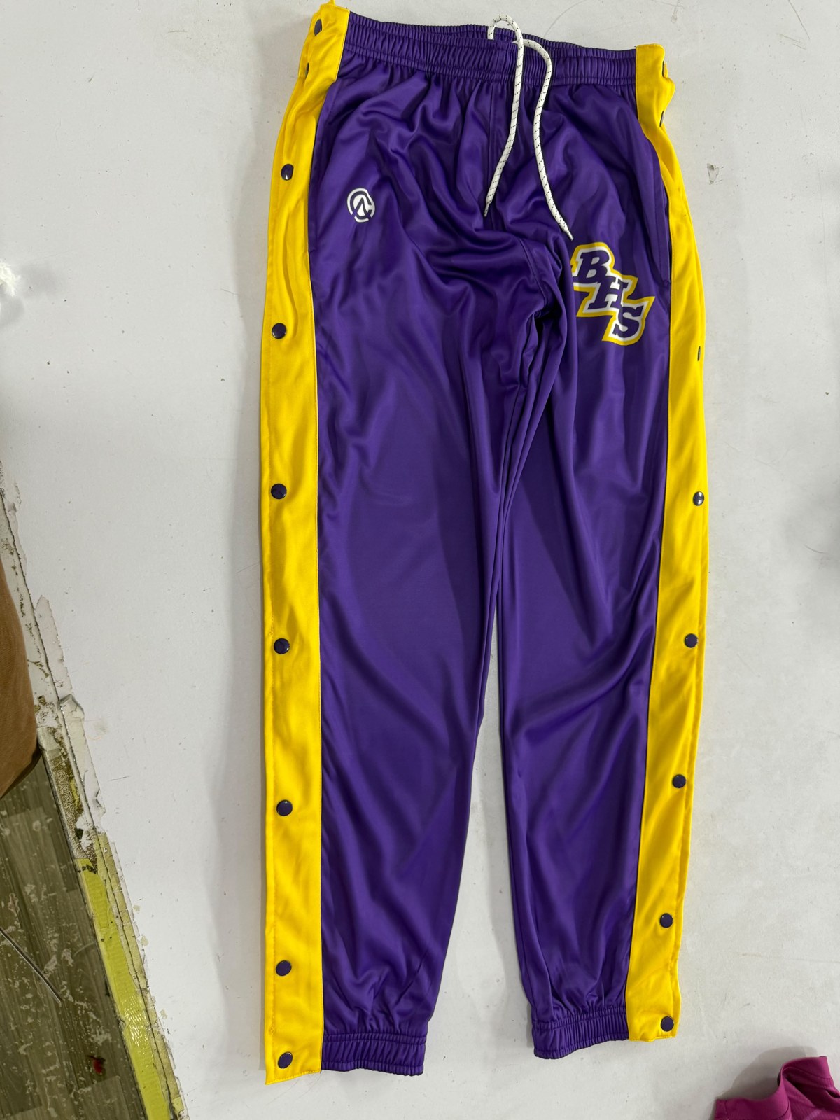 The matching full-snap pants