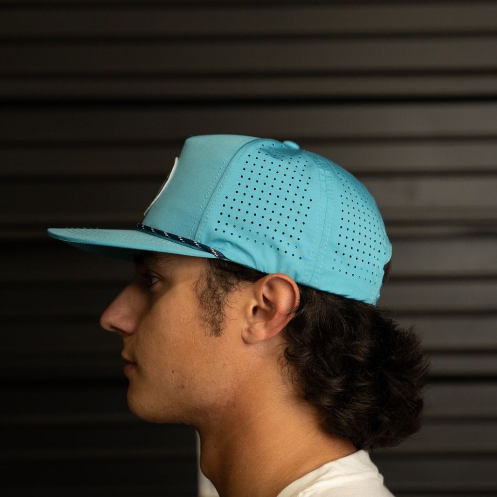 Slightly Curved Bill